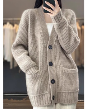 Pure loose wool sweater knitted autumn shirts for women