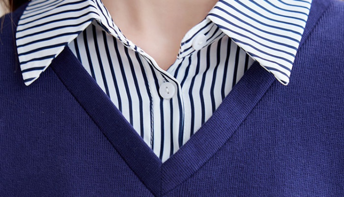 Pullover V-neck Pseudo-two shirt autumn stripe splice tops