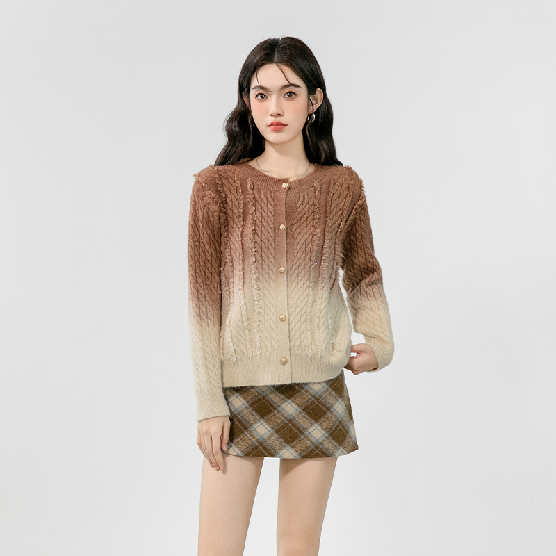 Gradient autumn tops bottoming sweater for women