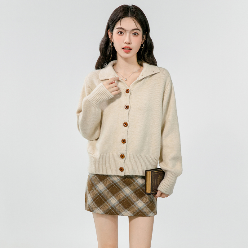 Inside the ride high collar coat bottoming sweater