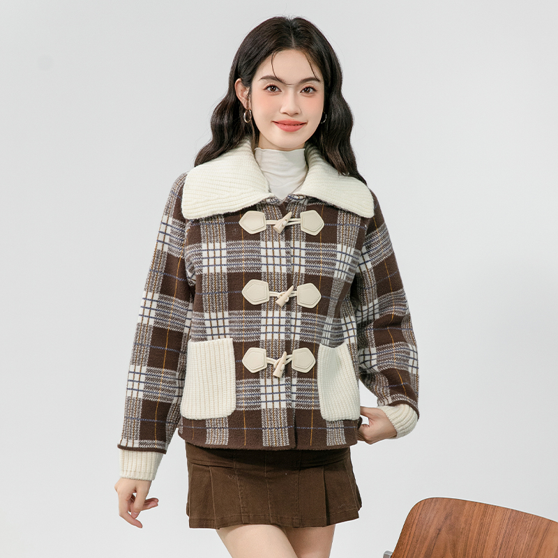 Horn buckle woolen cardigan plaid tops for women