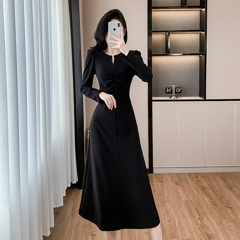 Simple temperament fold long pinched waist autumn slim dress