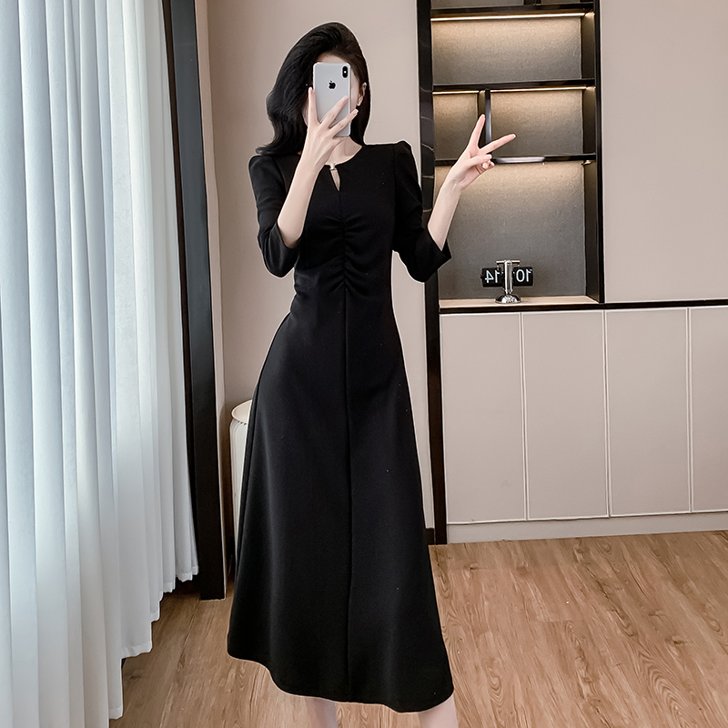 Simple temperament fold long pinched waist autumn slim dress