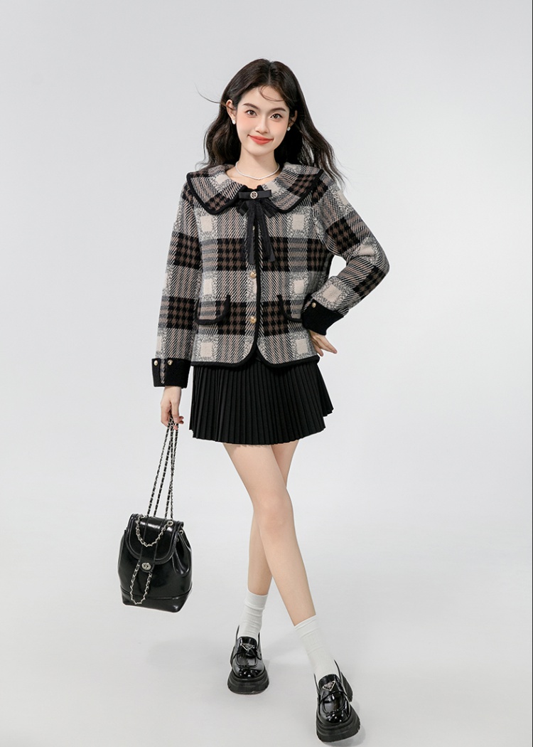 Plaid cardigan doll collar woolen coat for women