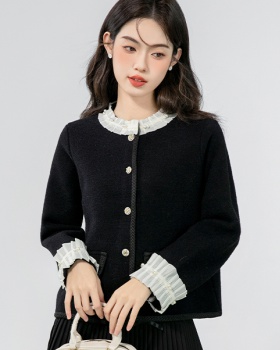 Western style cardigan tender sweater for women