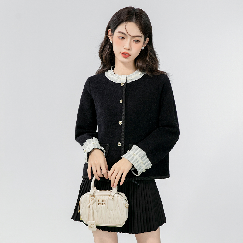 Western style cardigan tender sweater for women