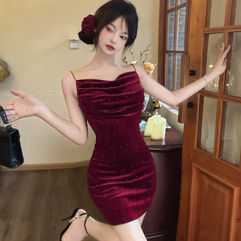 Slim autumn and winter sexy red velvet A-line dress