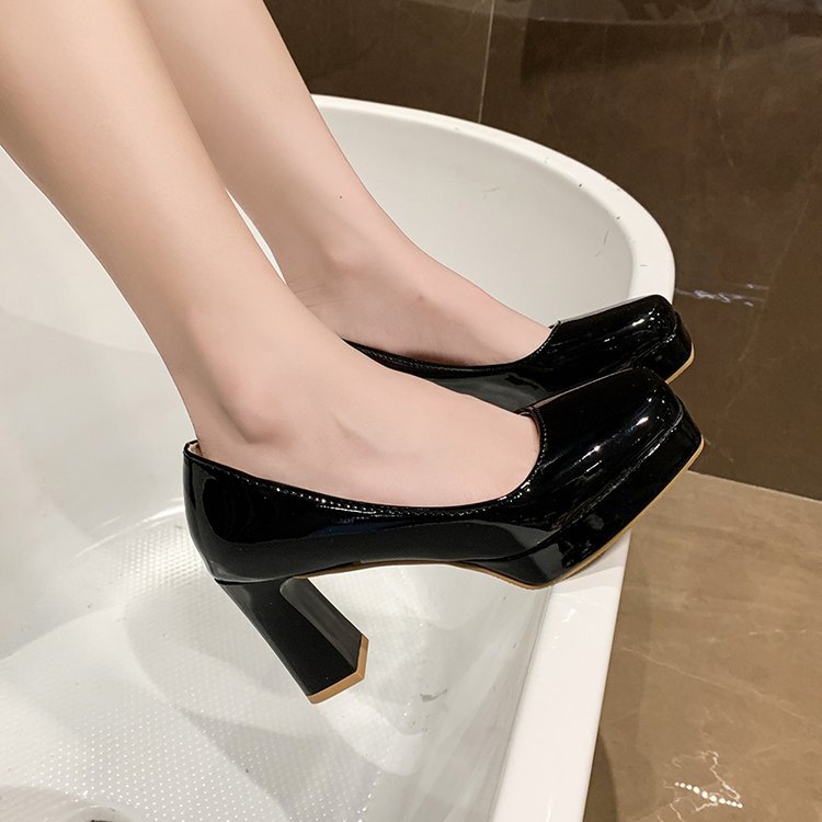 Fashion high-heeled shoes patent leather shoes