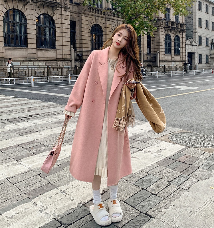 Long loose pink commuting woolen coat for women