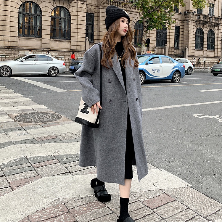 Long loose pink commuting woolen coat for women