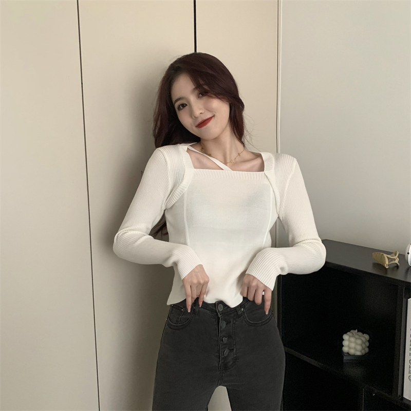 Autumn slim bottoming shirt clavicle Korean style tops