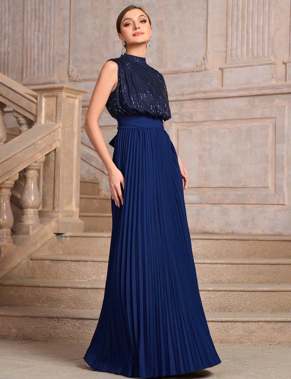 Fold sleeveless halter sequins pure slim evening dress