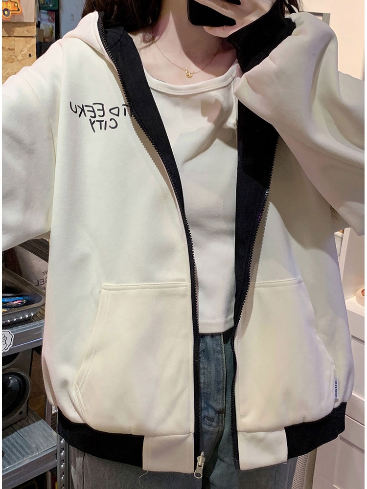 Wear loose baseball uniforms Casual American style coat