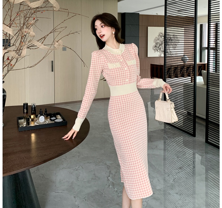 Knitted chanelstyle dress long autumn and winter long dress