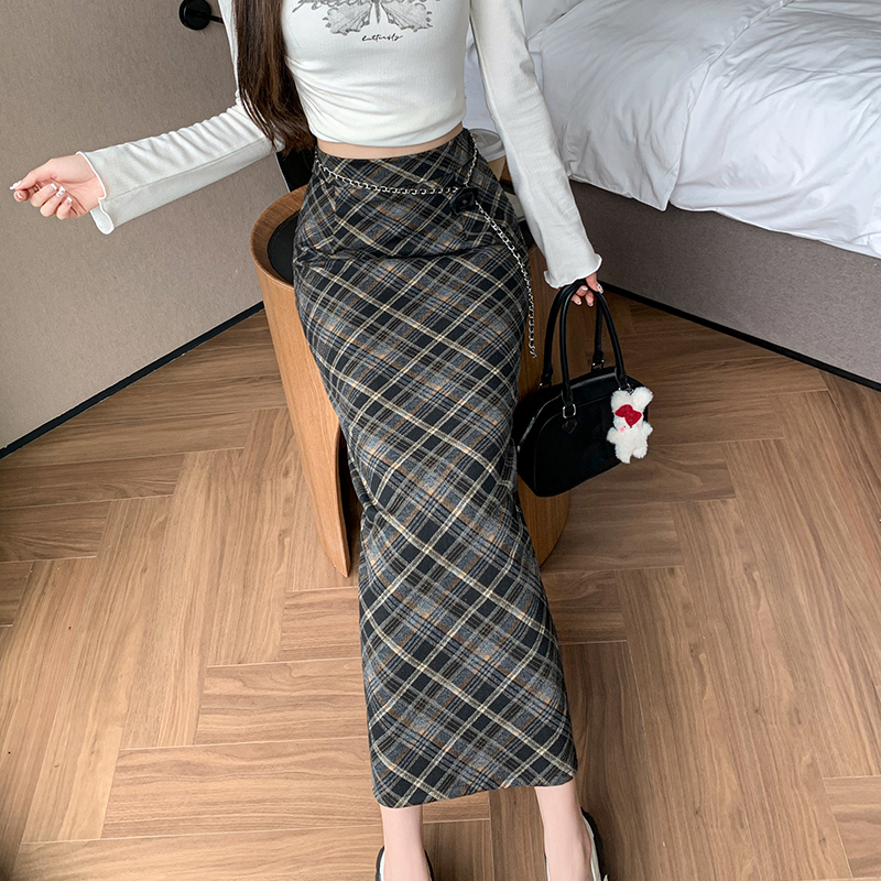 Plaid package hip retro A-line skirt for women