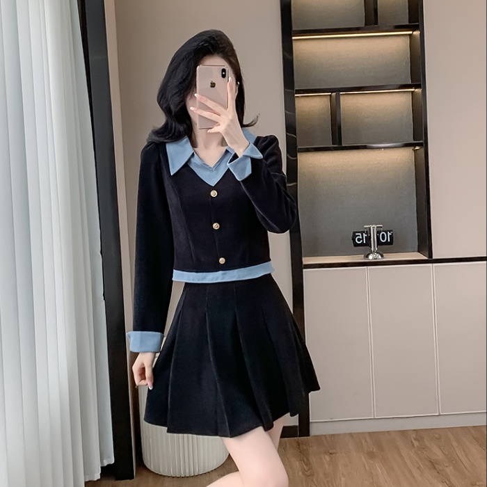 Short velveteen shirt pleated show young skirt a set