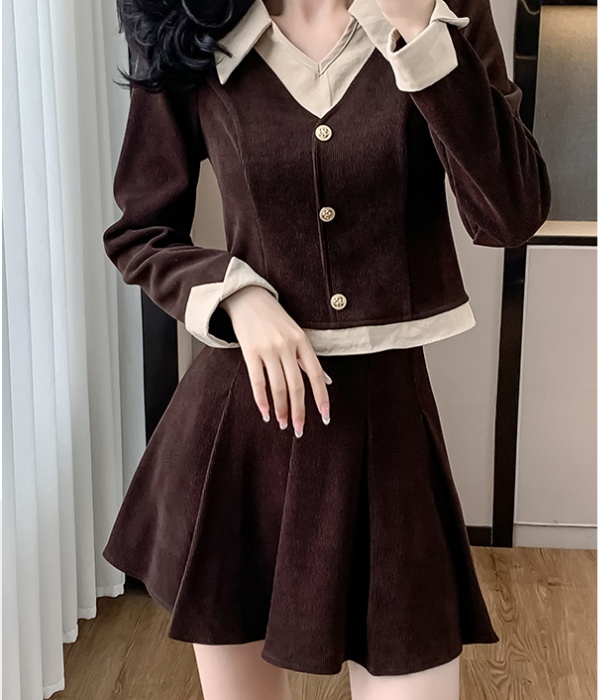 Short velveteen shirt pleated show young skirt a set