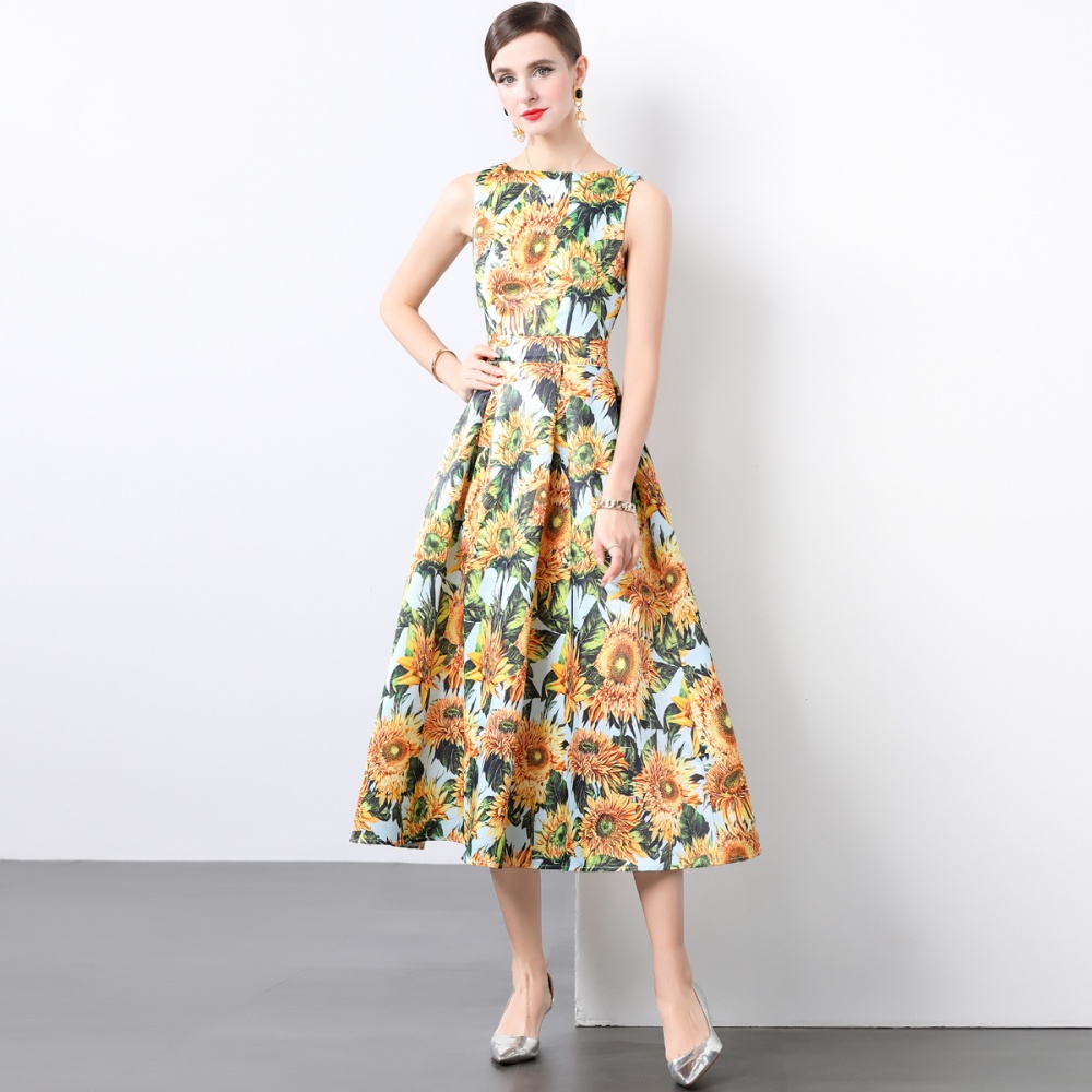 Clipping A-line stereoscopic sleeveless high waist dress