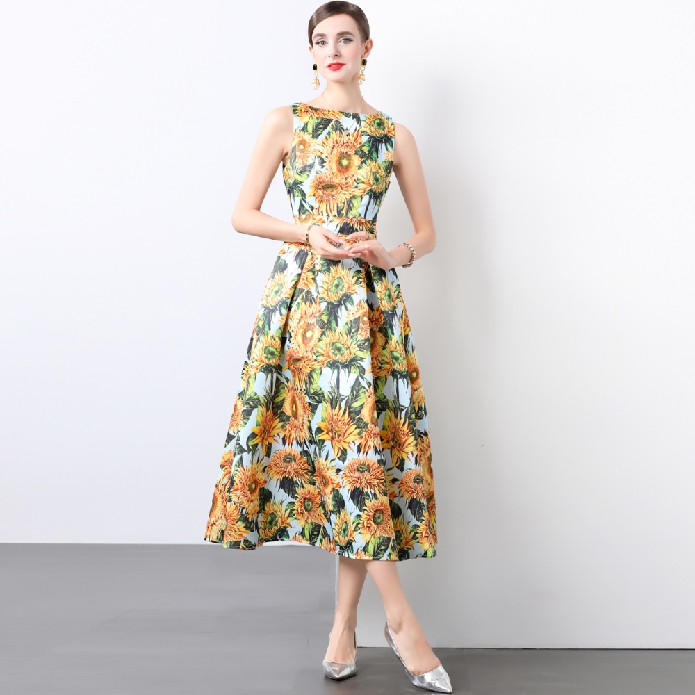 Clipping A-line stereoscopic sleeveless high waist dress