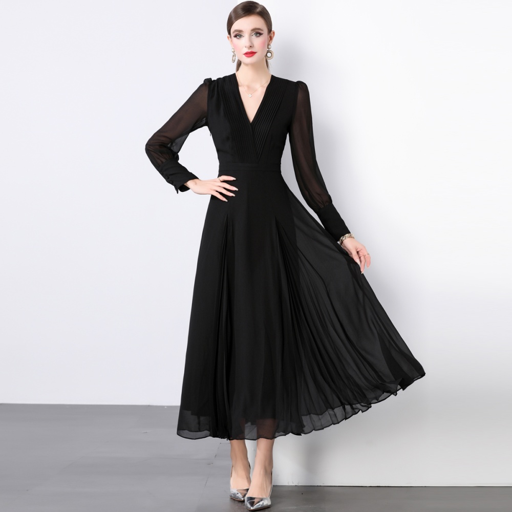 Black fold pinched waist dress V-neck elegant long dress