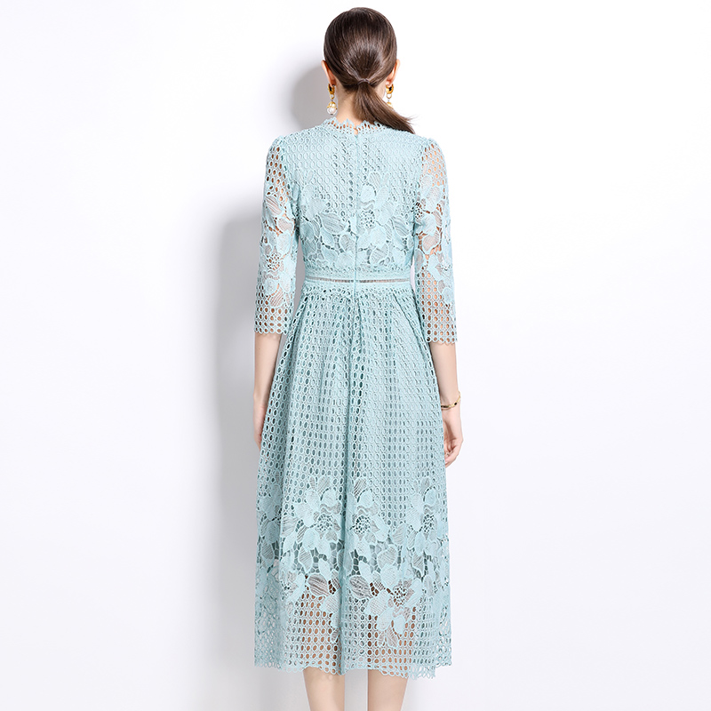 Long sleeve printing hollow lace slim dress