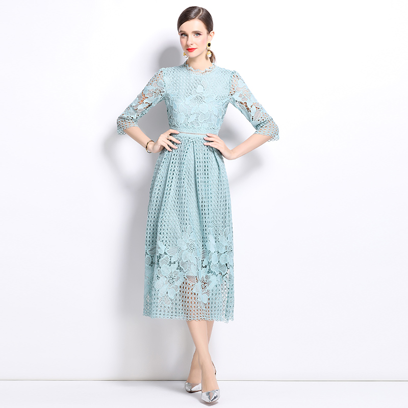 Long sleeve printing hollow lace slim dress