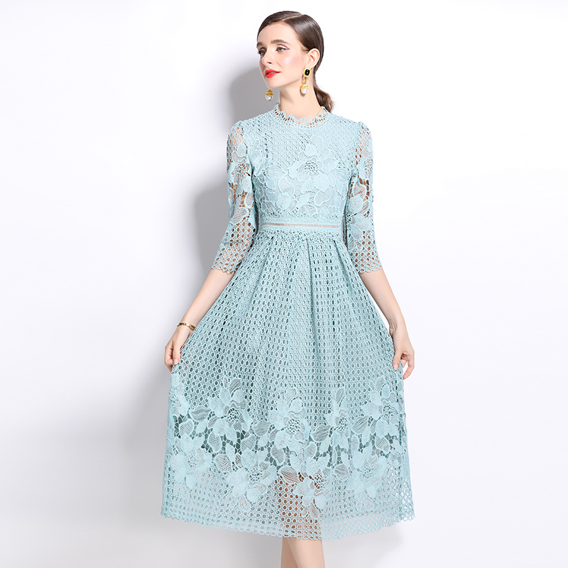 Long sleeve printing hollow lace slim dress