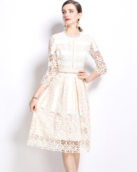 Hollow long sleeve printing slim lace dress