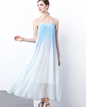 Pleats Please gradient dress blooming fold small sling