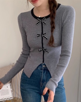 Round neck slim bottoming shirt autumn and winter sweater for women