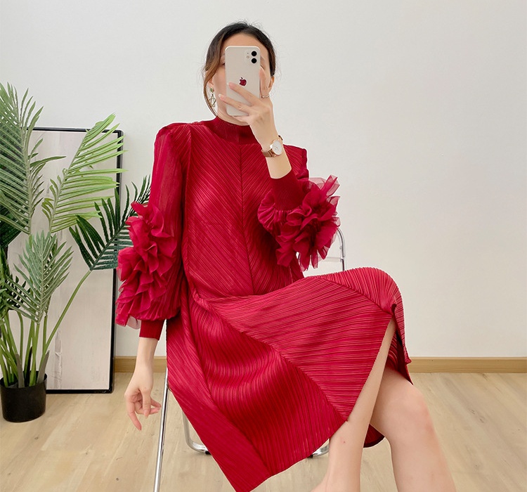 Embroidery long dress fold dress for women