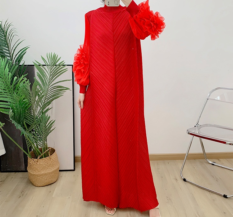 Crimp spring and summer long loose pure dress