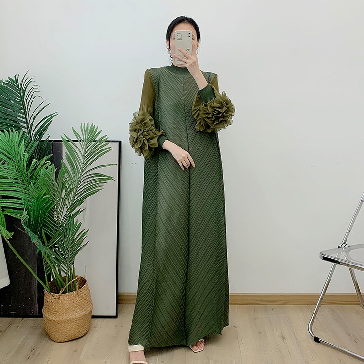 Crimp spring and summer long temperament dress for women