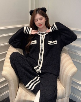 Homewear chanelstyle plus velvet pajamas a set for women