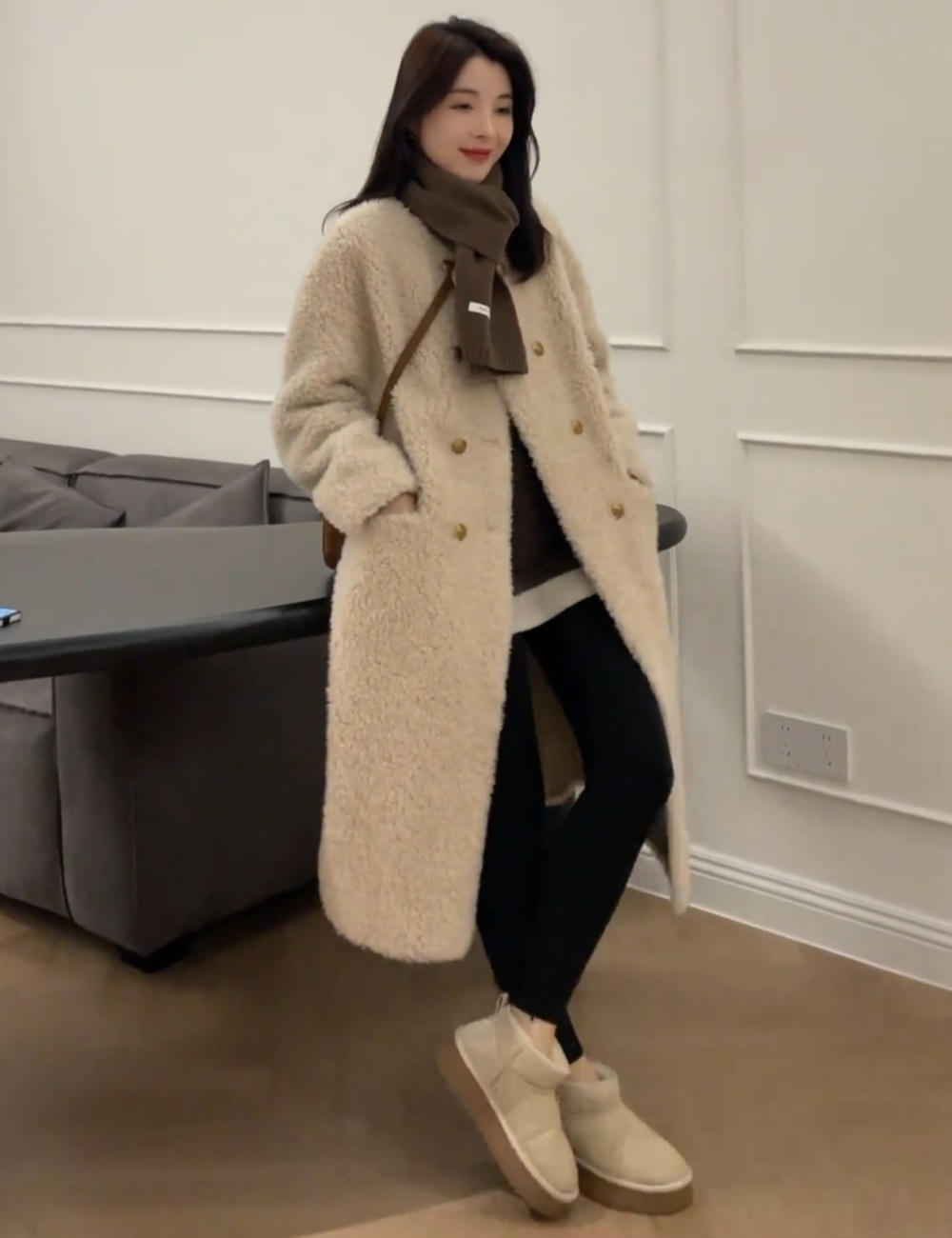 Loose lazy overcoat winter lambs wool coat for women