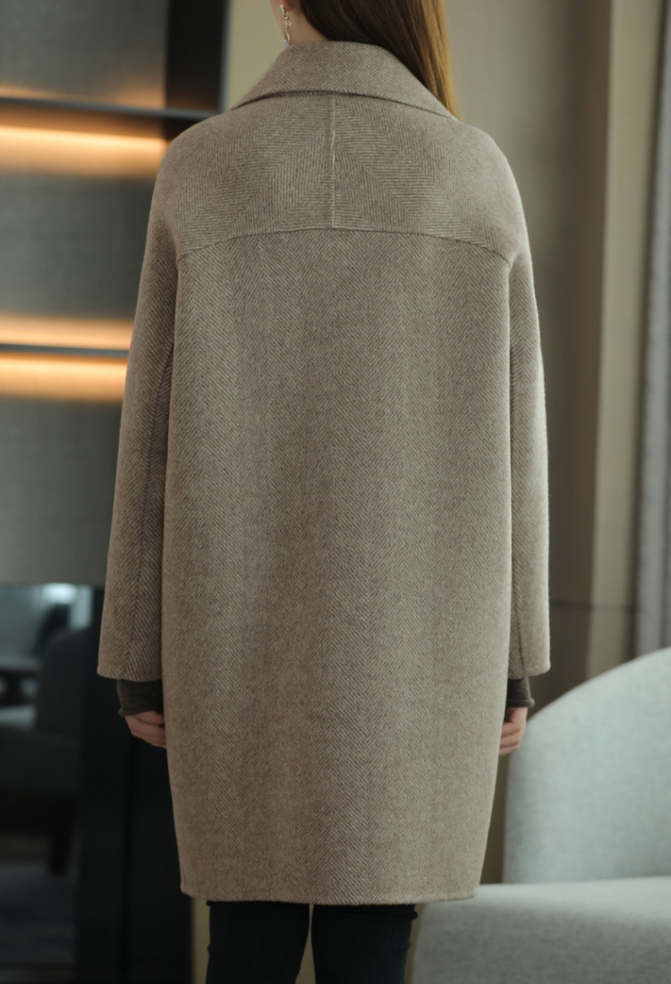 Thick woolen coat long business suit for women