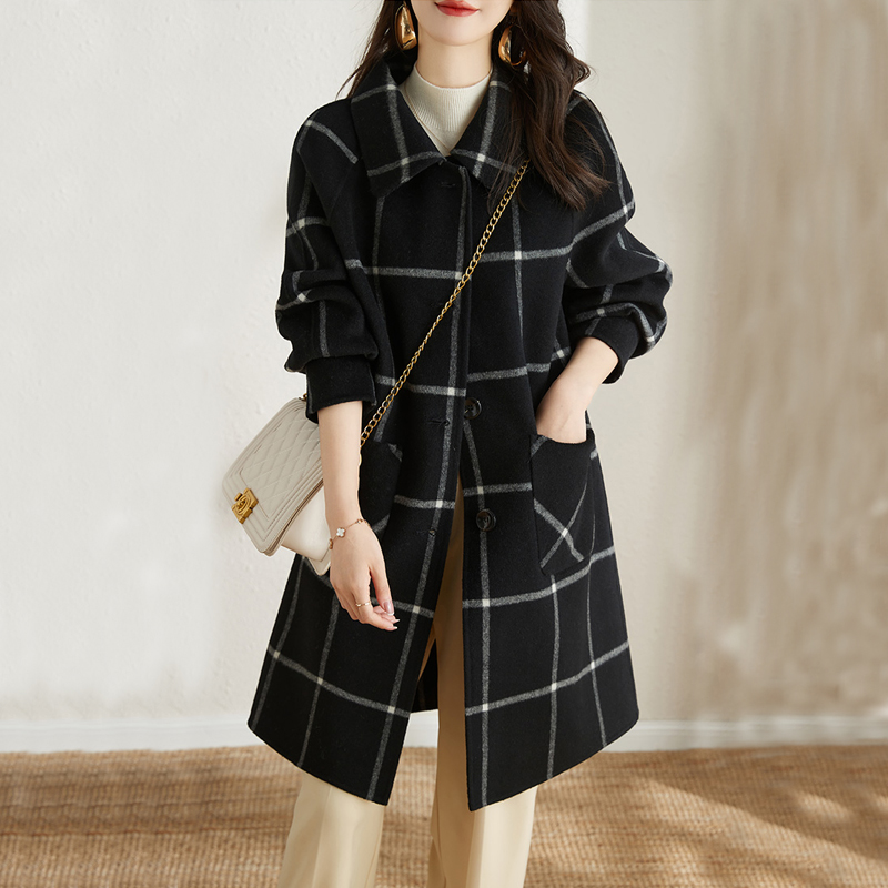 Wool autumn and winter coat houndstooth long overcoat