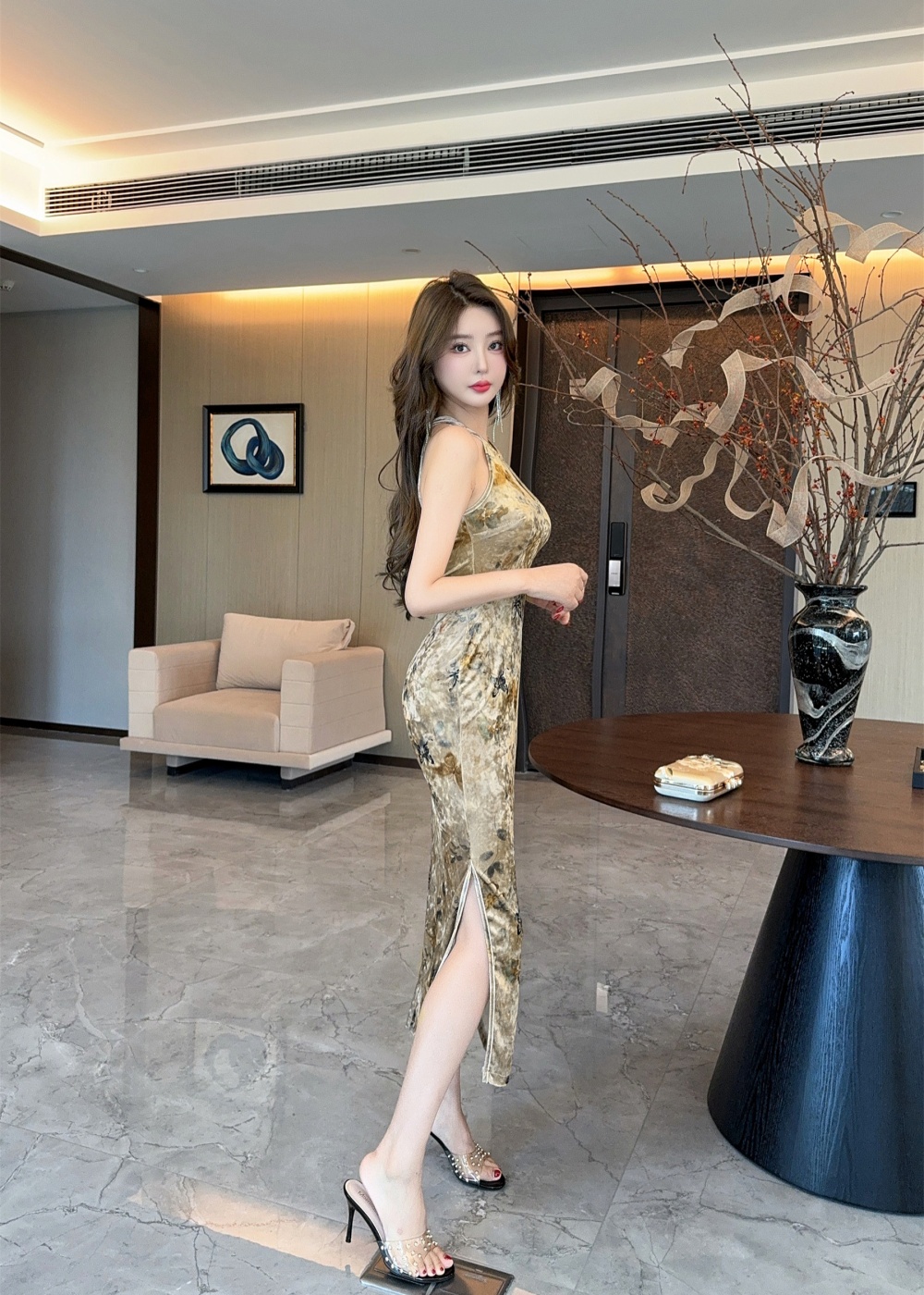 Light lady cheongsam Chinese style dress