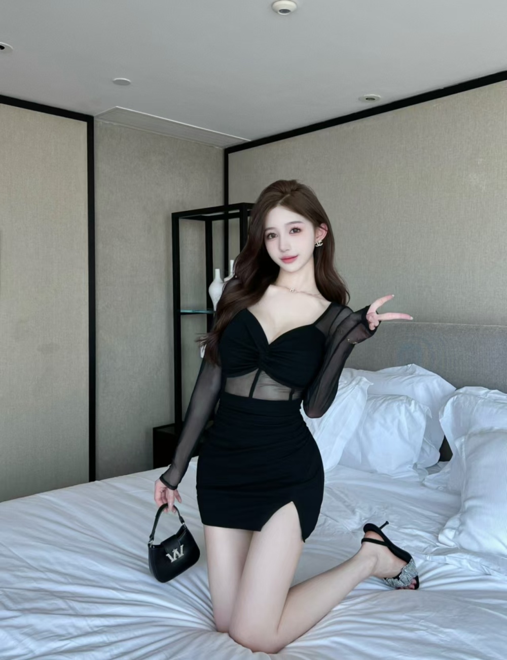 Fashion long sleeve splice dress show young niche sexy T-back