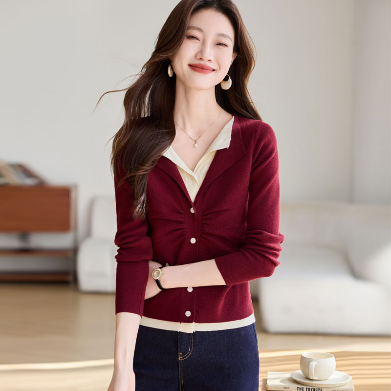 Retro autumn and winter sweater Pseudo-two long sleeve tops