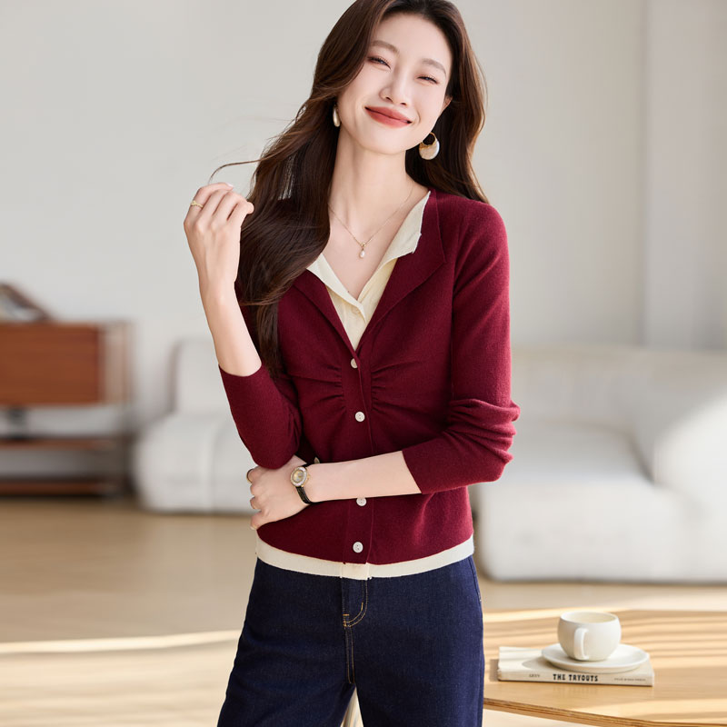 Retro autumn and winter sweater Pseudo-two long sleeve tops