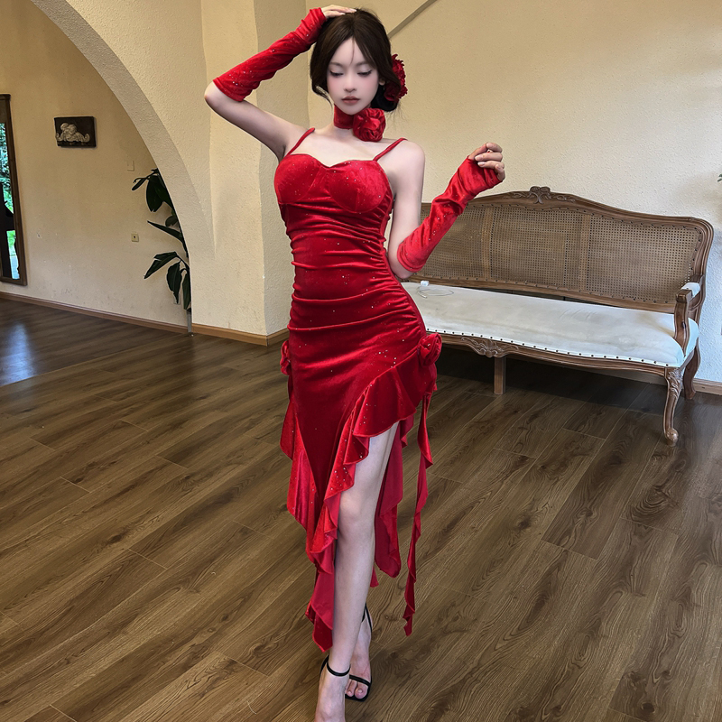 Streamer temperament dress sling red long dress