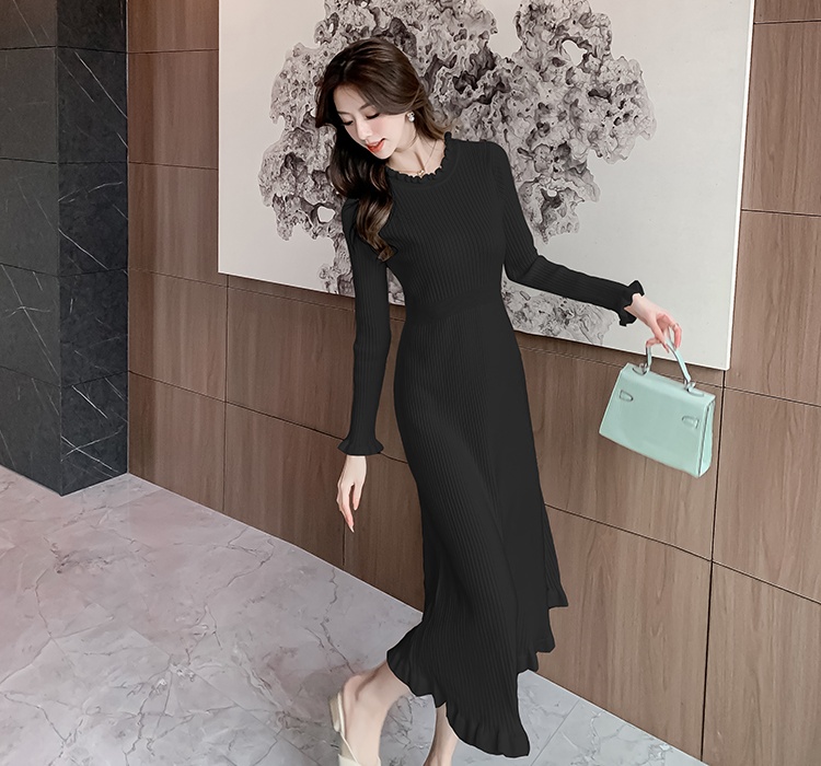 Autumn and winter bottoming knitted fashion dress for women