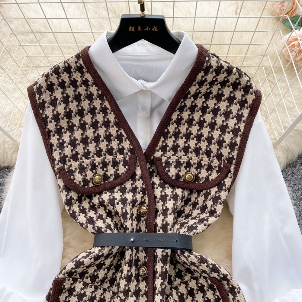 Chanelstyle loose shirt pinched waist waistcoat a set