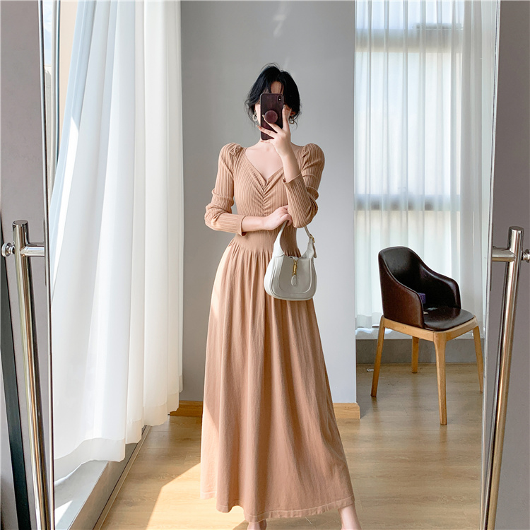 Inside the ride long dress V-neck sweater dress