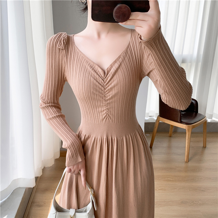 Inside the ride long dress V-neck sweater dress