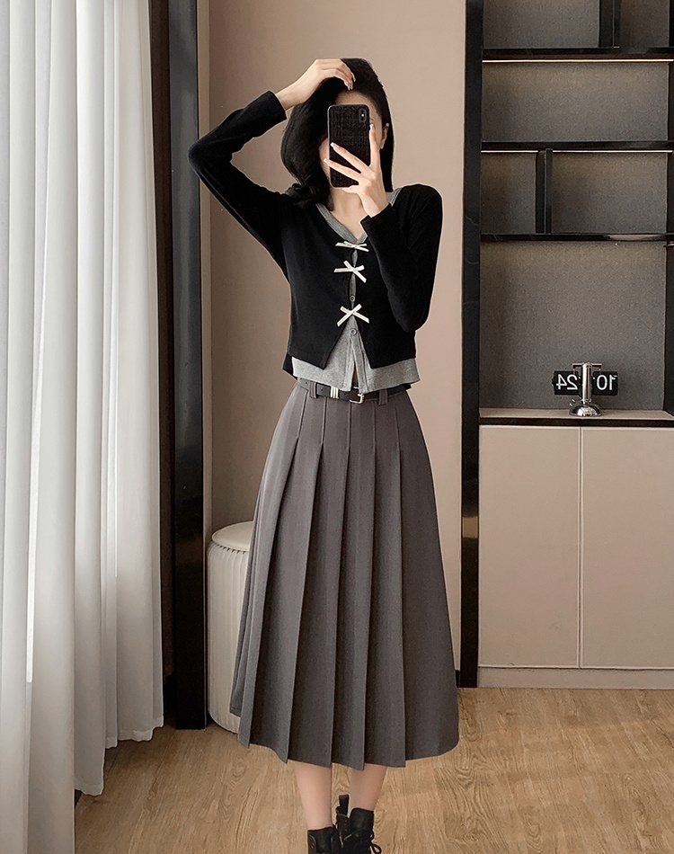 Casual Pseudo-two cardigan mixed colors short skirt