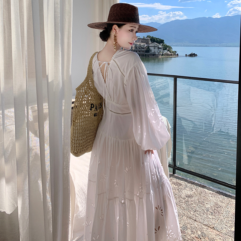 Embroidery hollow lantern sleeve long slim dress