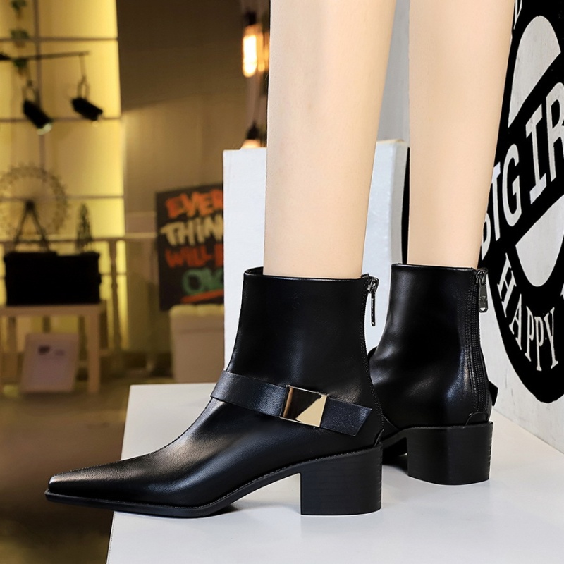 Belt buckle women's boots middle-heel short boots