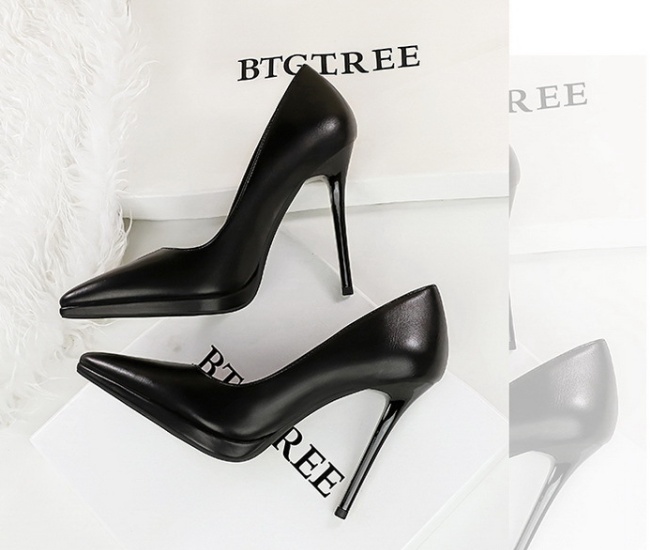 Banquet fashion platform European style high-heeled shoes